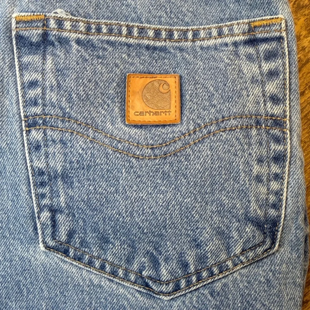 Carhartt Jeans Men 42x30 Blue Denim Traditional Fit‎ Cotton Workwear Logo B180